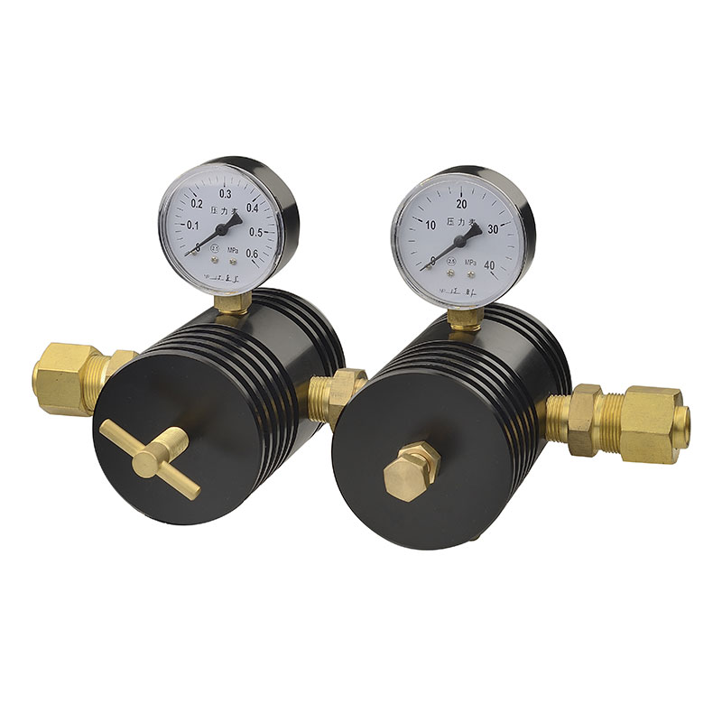 Reduktor tlaku zemného plynu LR-102